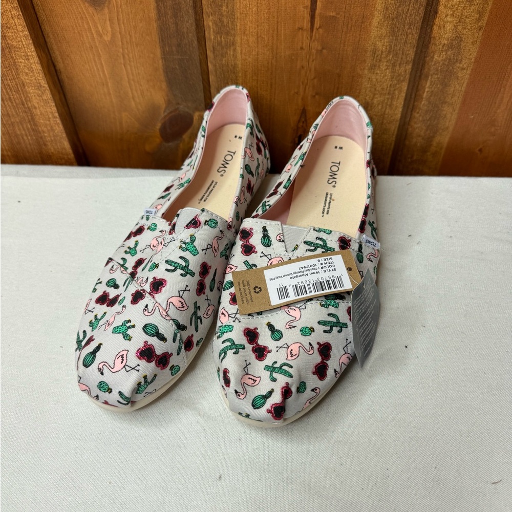 Toms Cactus flamingos & Sunglass Print